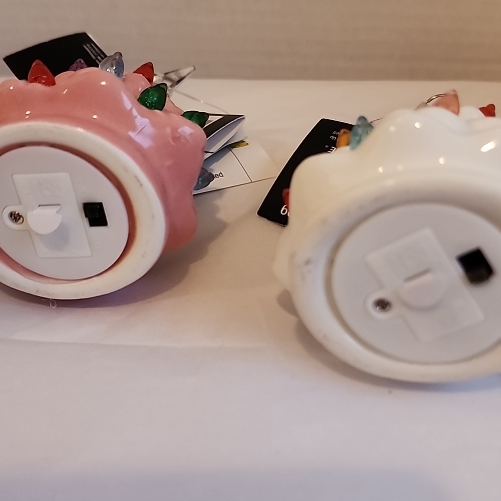 Christmas Tree Ceramic Ornaments with Star Top - Green, Pink, White - Picture 6 of 8